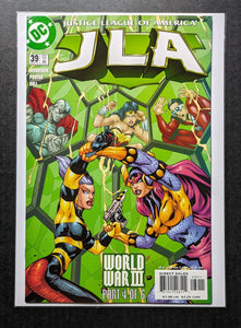 JLA 39 (2000) World War III