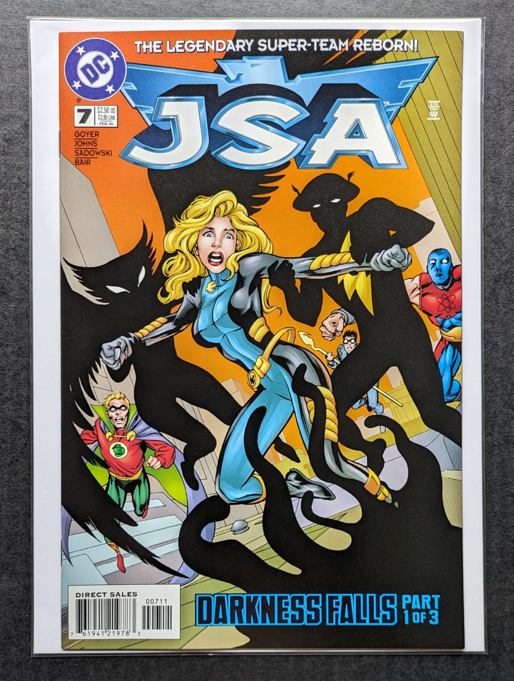 JSA 7 (2000) Darkness Falls